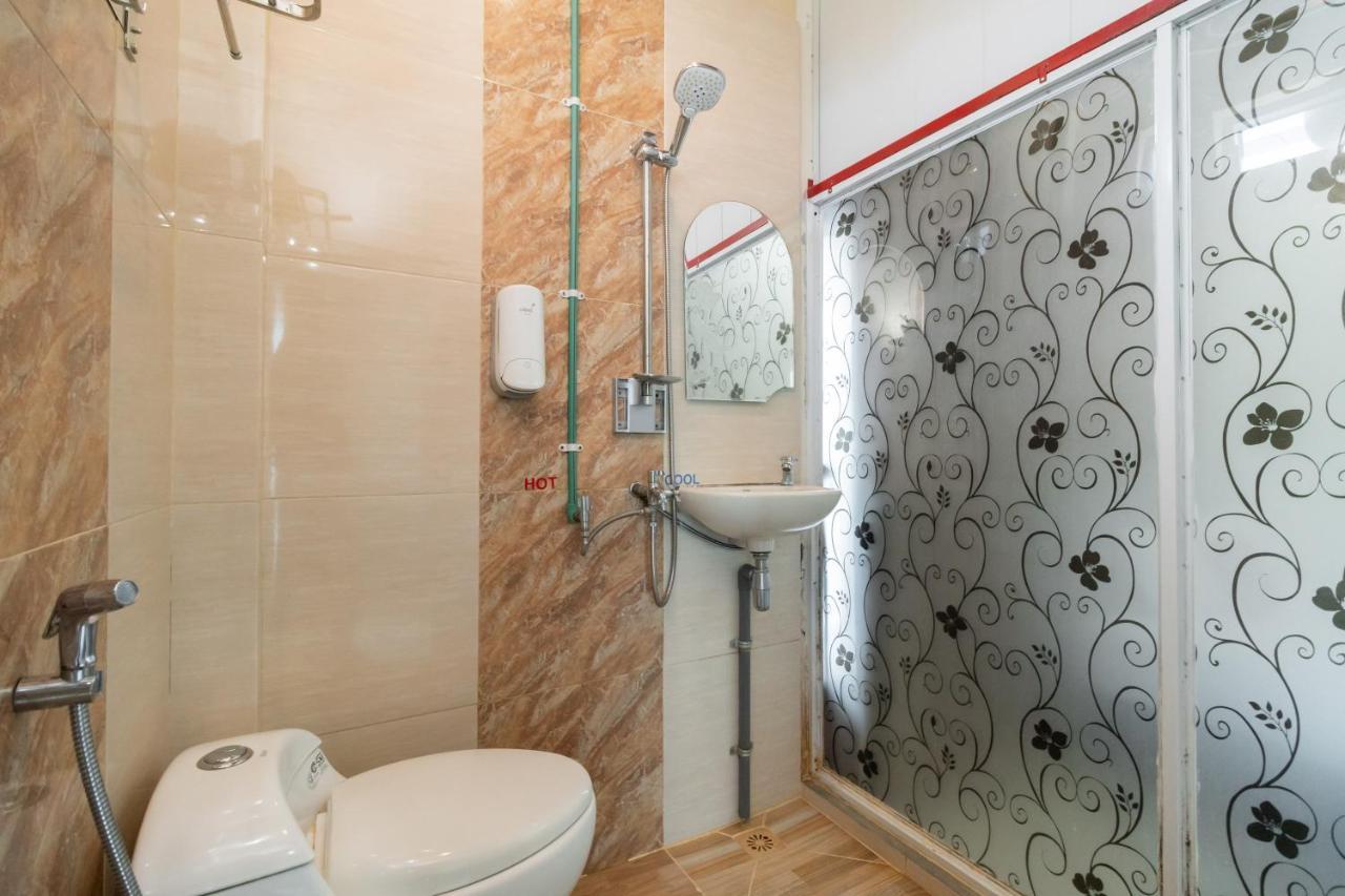 Reddoorz Syariah Near Minangkabau International Aiport Hotel Padang  Exterior photo